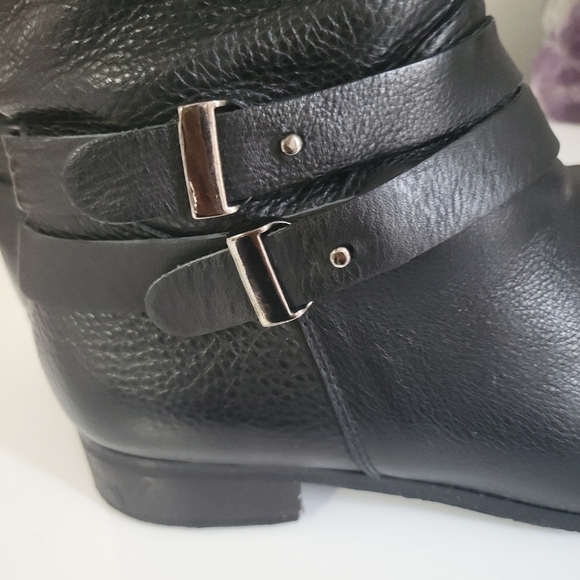 Made in Italy. Leather boots, size 41, wide leg 17 inch. Made in Italy. - Picture 4 of 10